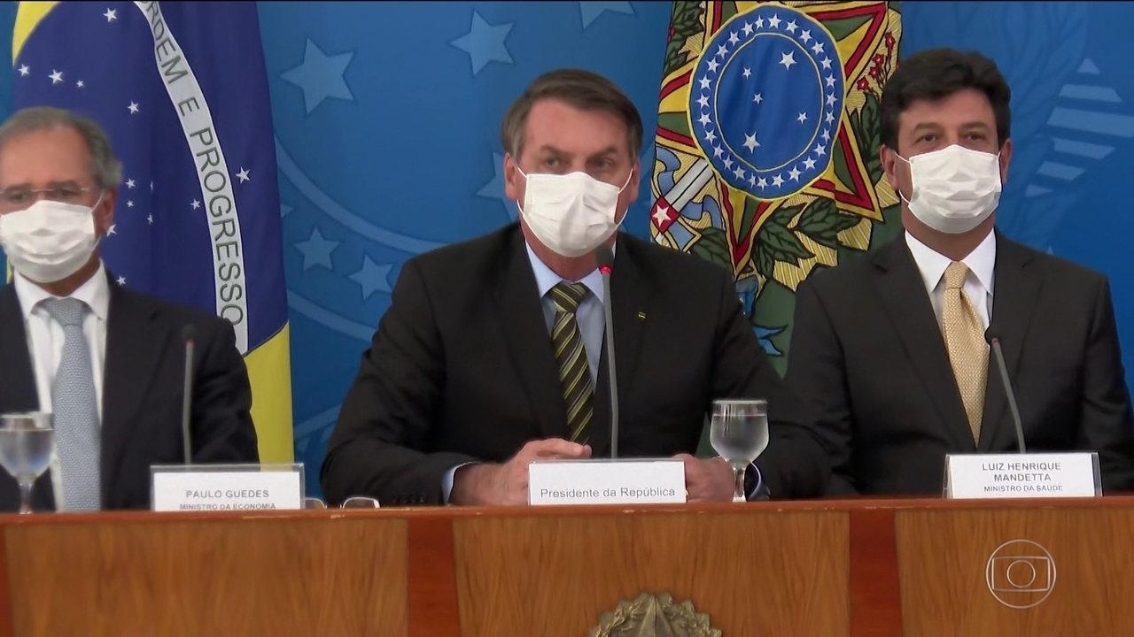 Bolsonaro tem aprovação de 33% e reprovação de 39% na gestão da crise do coronavírus, diz Datafolha