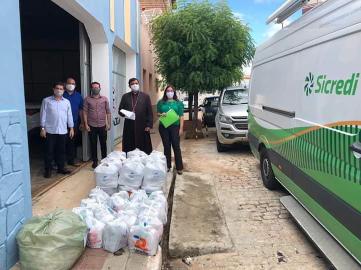 Projeto Catedral Solidária: ” Ser Solidário é ser humano”