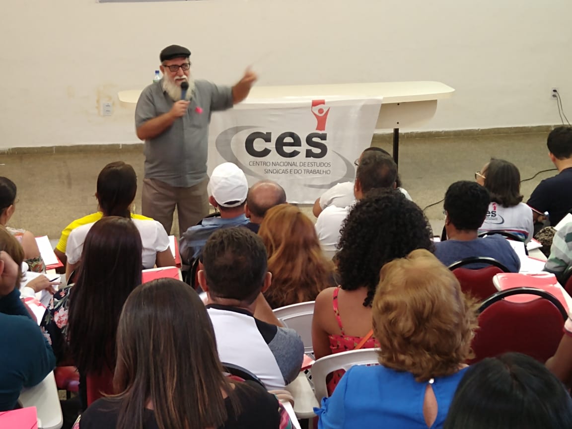 O CES resiste com muita ousadia, criatividade e compromisso com a formação sindical