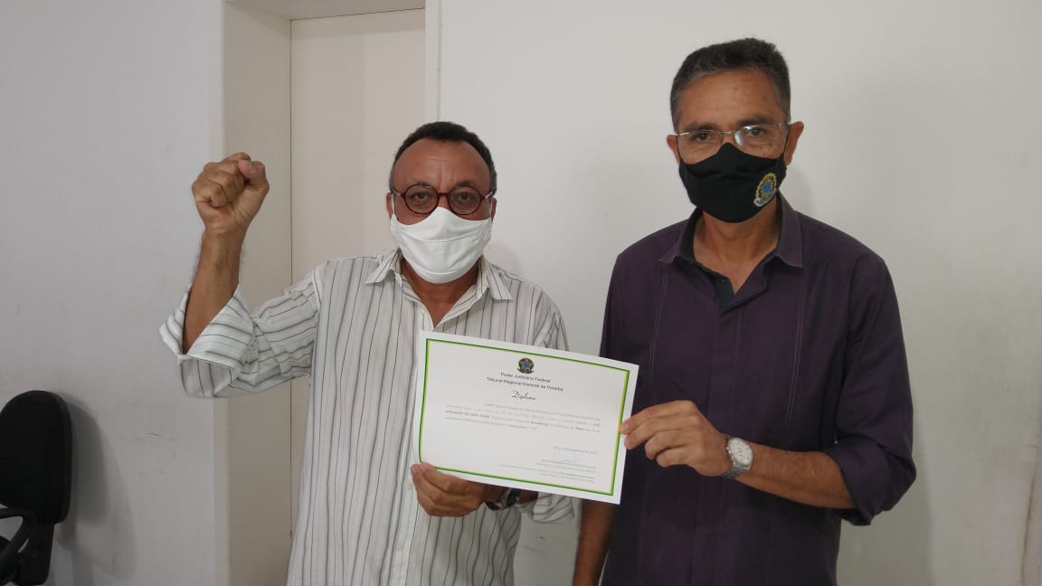 Vereador eleito Zé Gonçalves recebe Diploma