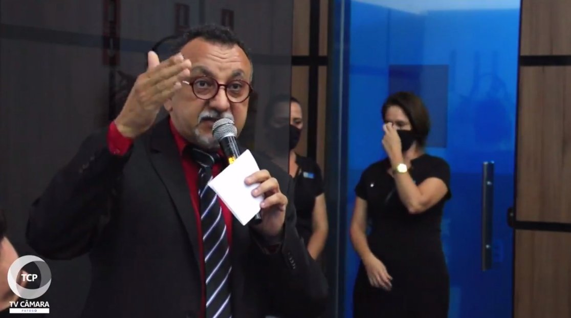 Vereador José Gonçalves se abstém do voto e faz discurso de independência na Câmara Municipal de Patos