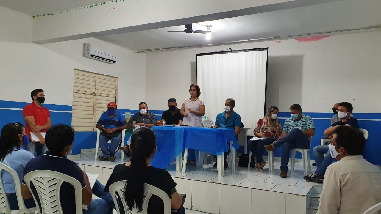 Secretaria de Desenvolvimento Social realiza reunião com associações rurais e urbanas