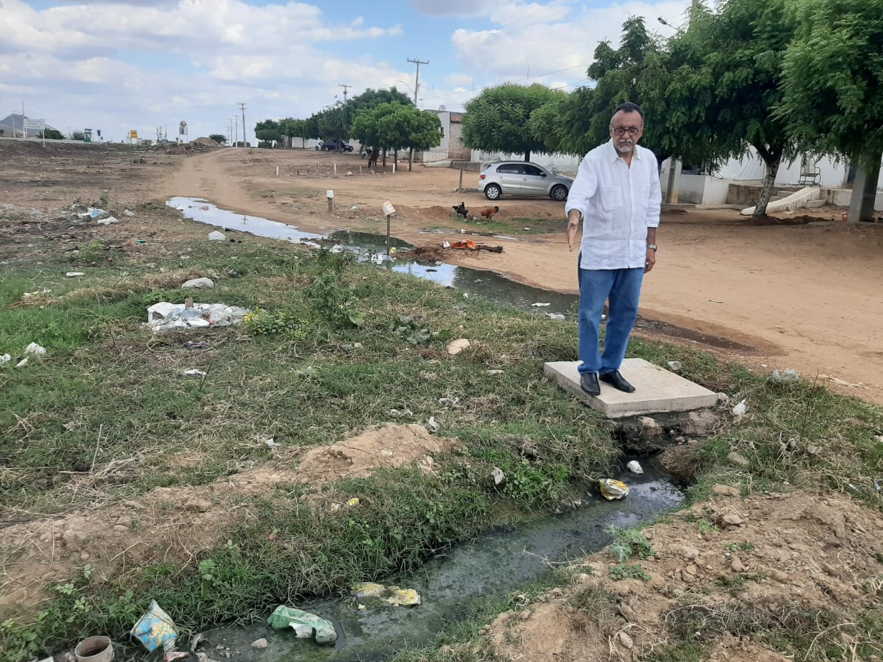 Vereador Zé Gonçalves denuncia galeria estourada no Distrito de Santa Gertrudes