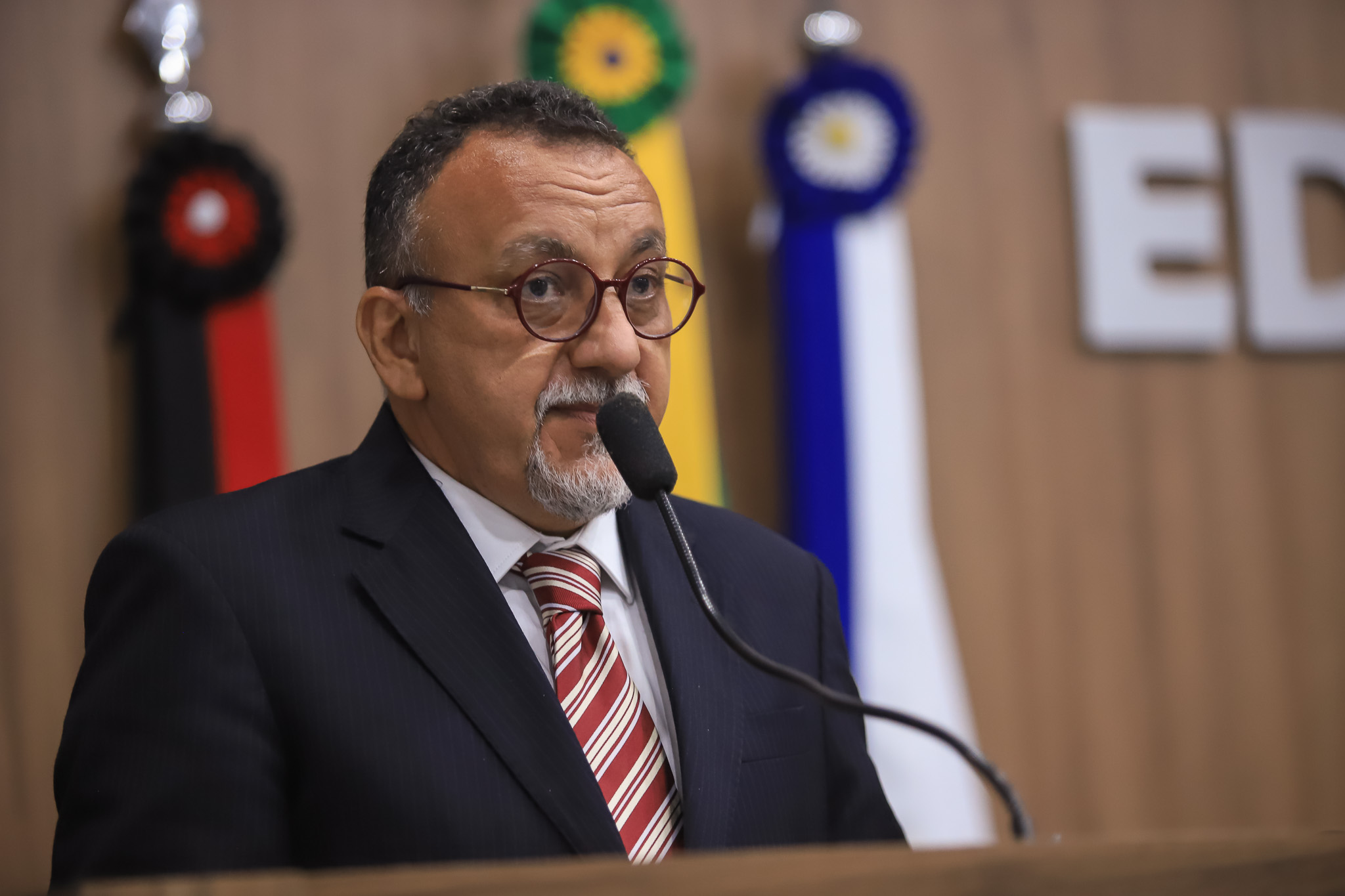Secretaria de Educação de Patos não respeita decreto: afirma o vereador Zé Gonçalves