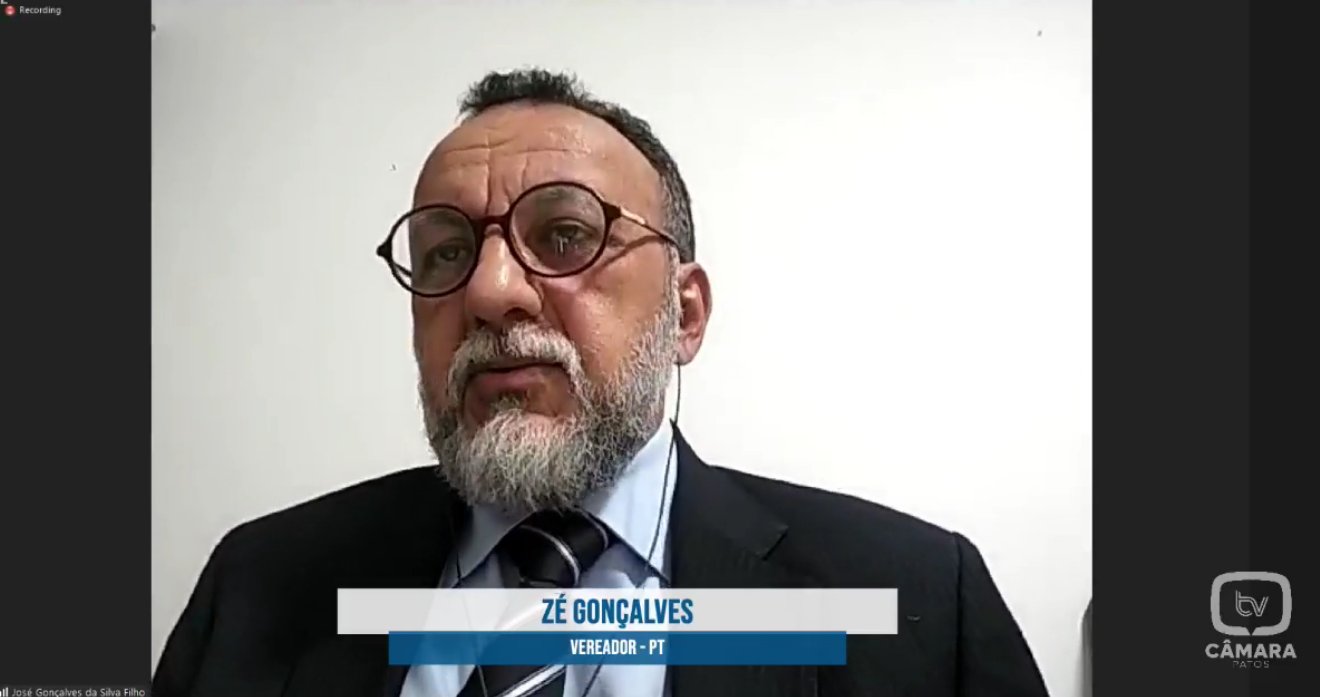 Vereador Zé Gonçalves pergunta se a Prefeitura de Patos só vai cuidar dos animais de rua quando um cachorro matar uma criança