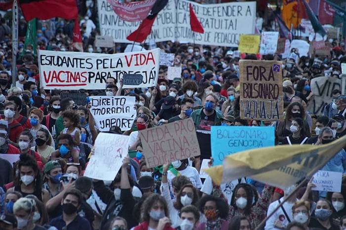 Movimentos antecipam atos #ForaBolsonaro para 3 de julho.